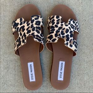 Steve Madden Harriet Leopard Print Slide Sandal
